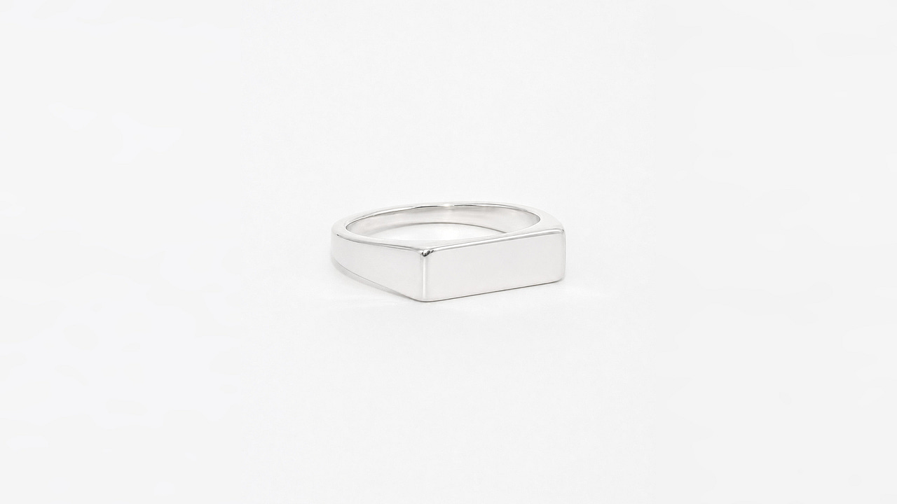 Signet Ring square medium