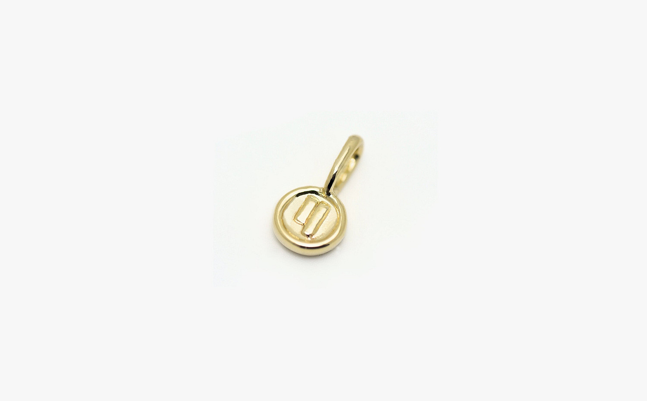 Qubic Charm 14K 1.2g