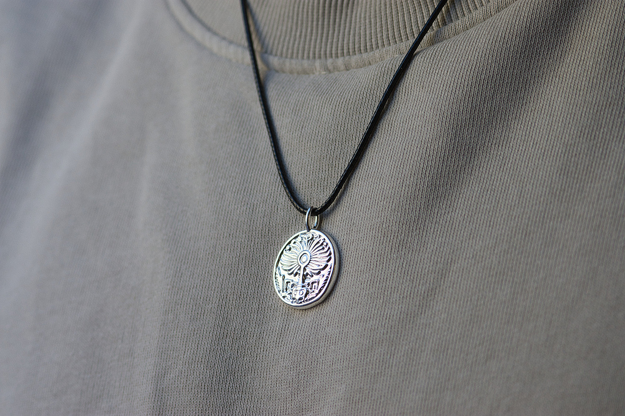 Akkadian Empire Coin Pendant 9g - view 5