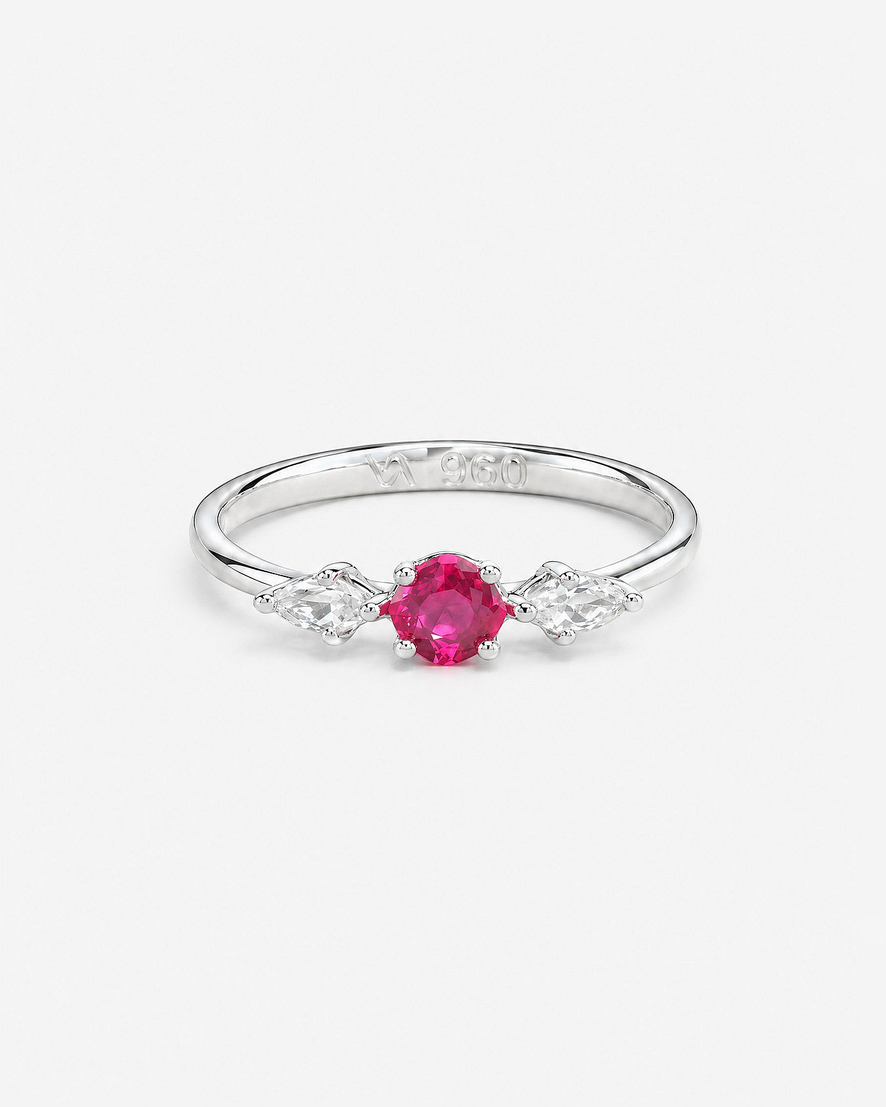 Trilogie Ring mit rosa Spinell und weissem Topas