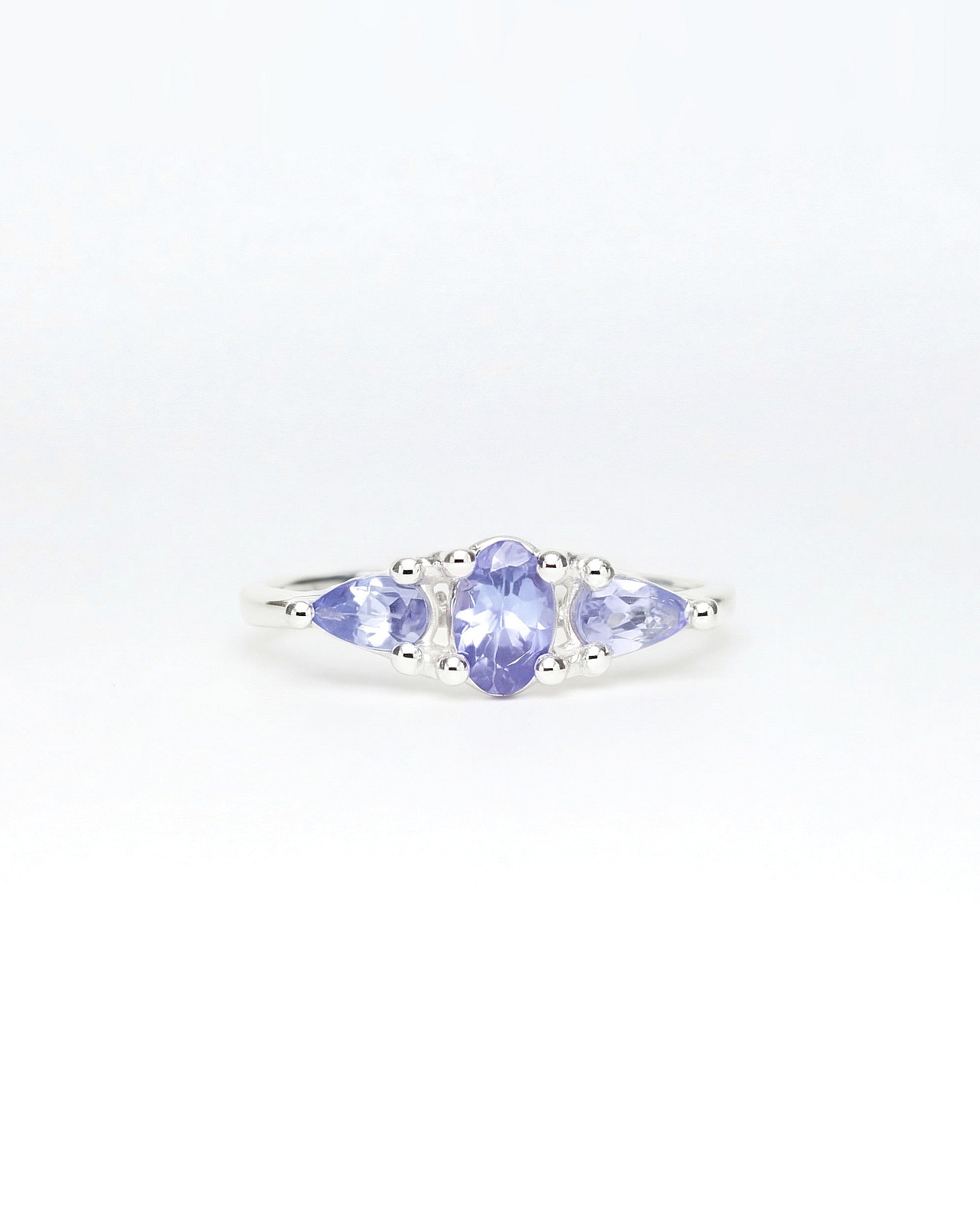 Trilogie Ring mit Tansanit