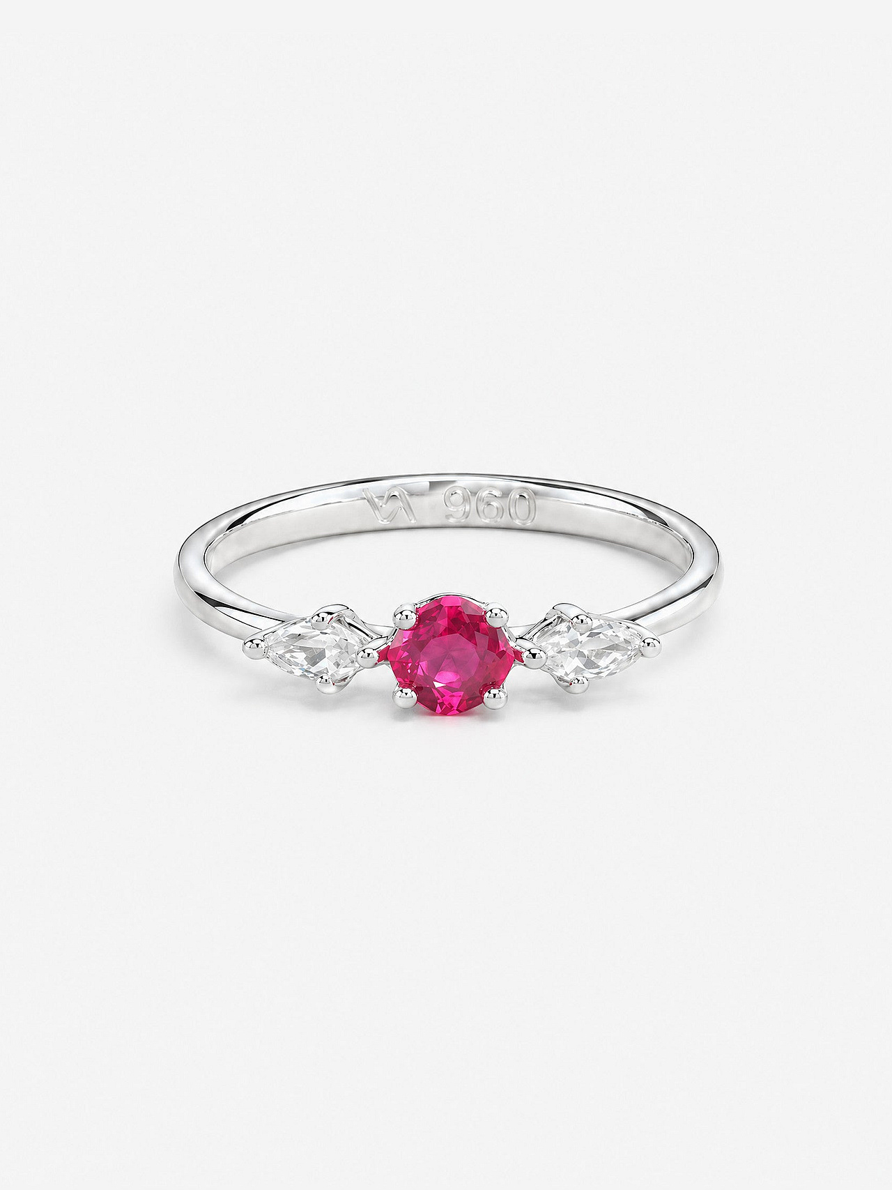 Trilogie Ring mit rosa Spinell und weissem Topas