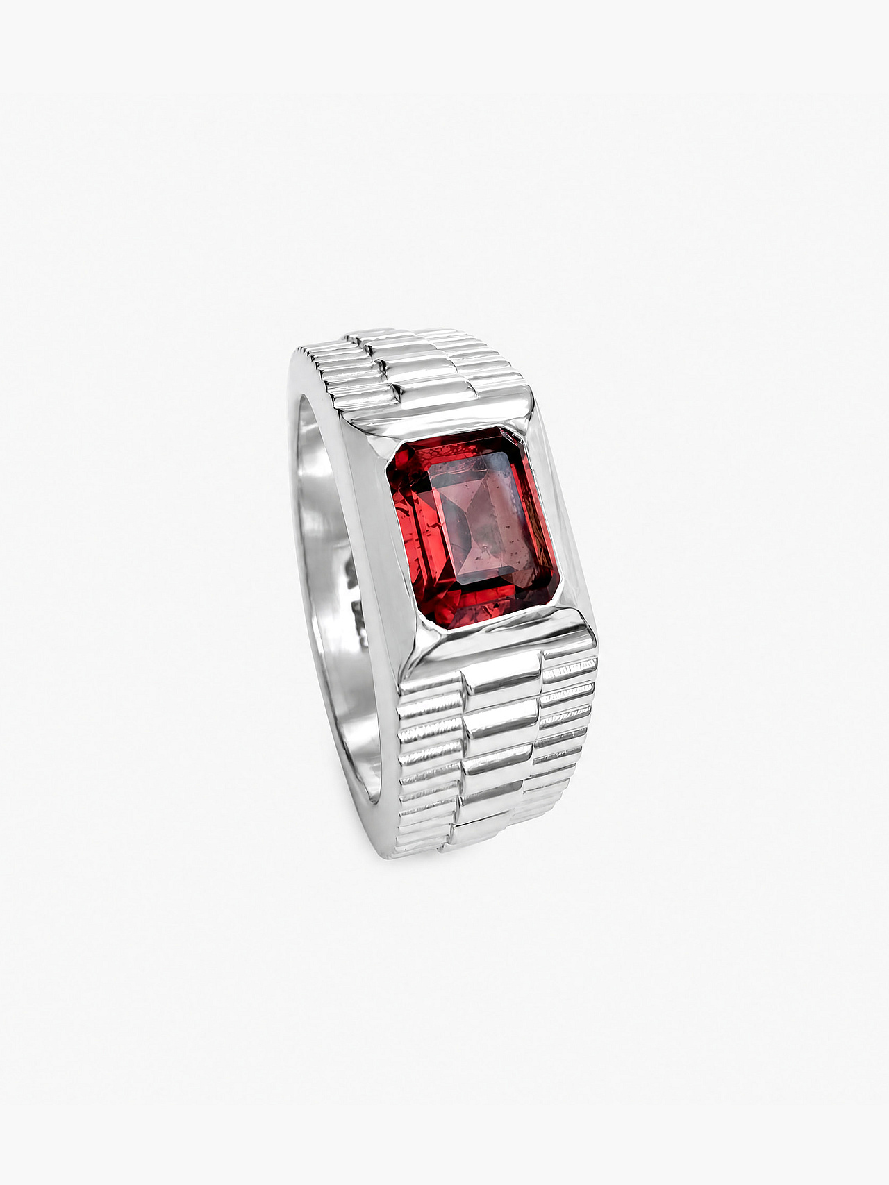 President | bold | Malaya Garnet